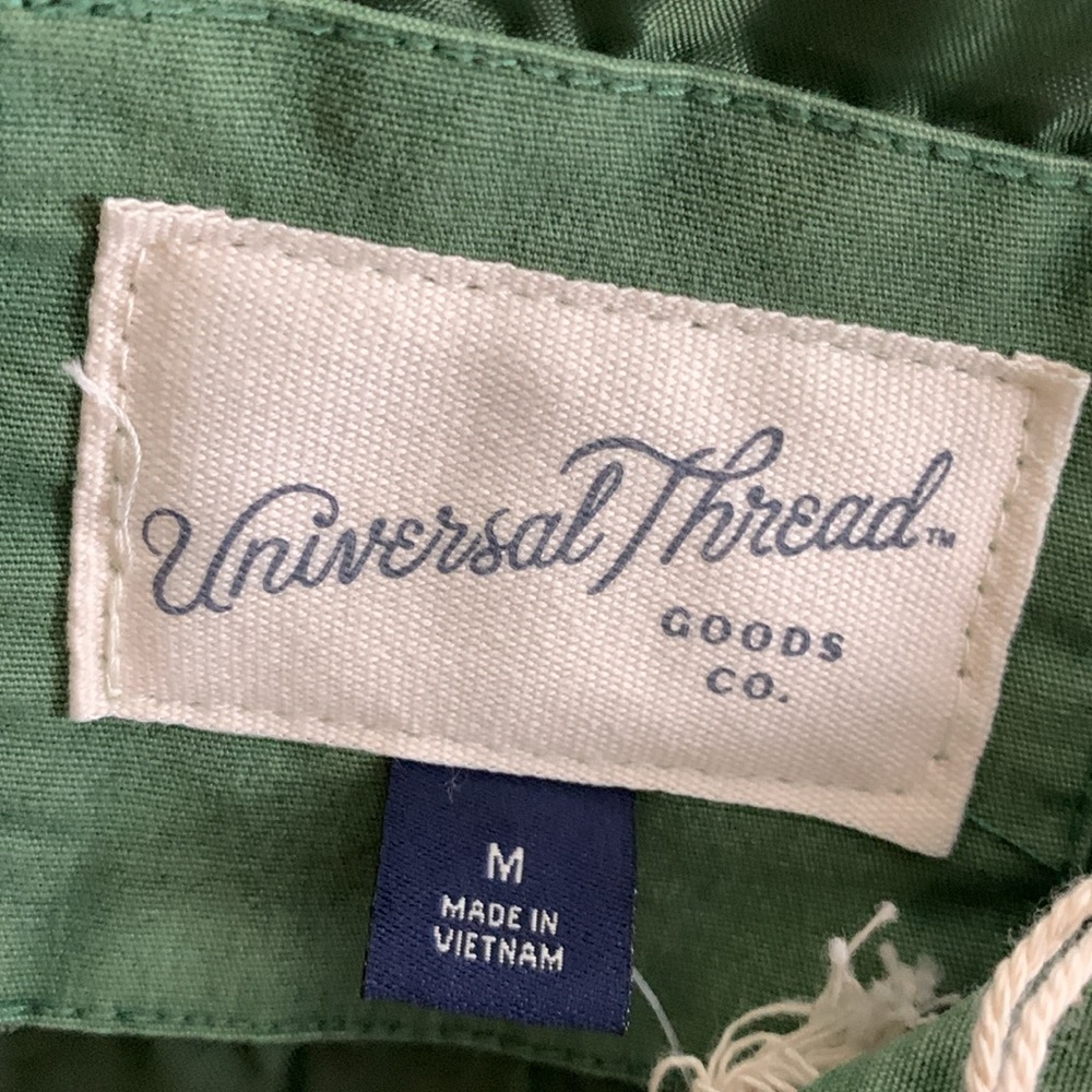 Universal Thread Women’s Green Cinch Waist Decorative Quilted Pattern Jacket - Picture 3 of 13